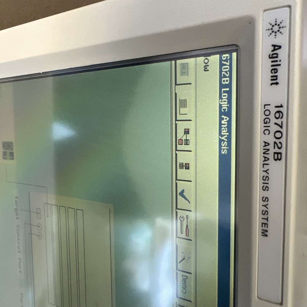 AGILENT 16702B LOGIC ANALYSIS SYSTEM