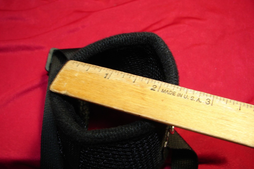 4 Medium Dog Muzzle Adjustable Anti-Biting,Barking,Chewing,Safety,CooZero NEW