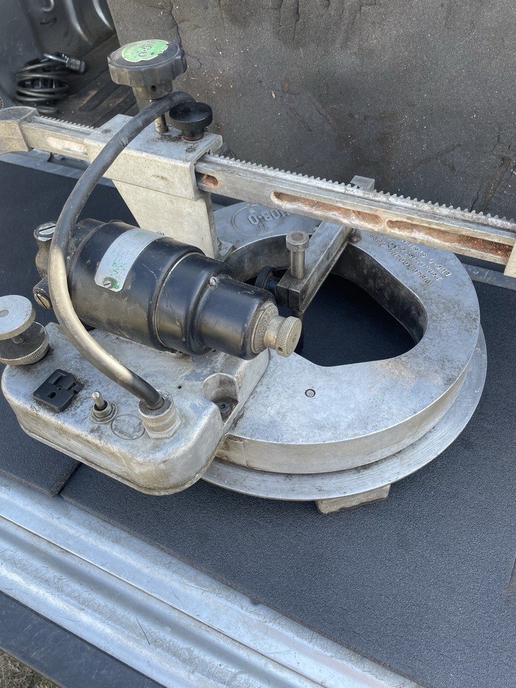 HOB-O , BUG-O Motorized System Weld Tool Corp . (Torch,Track,Cutting )