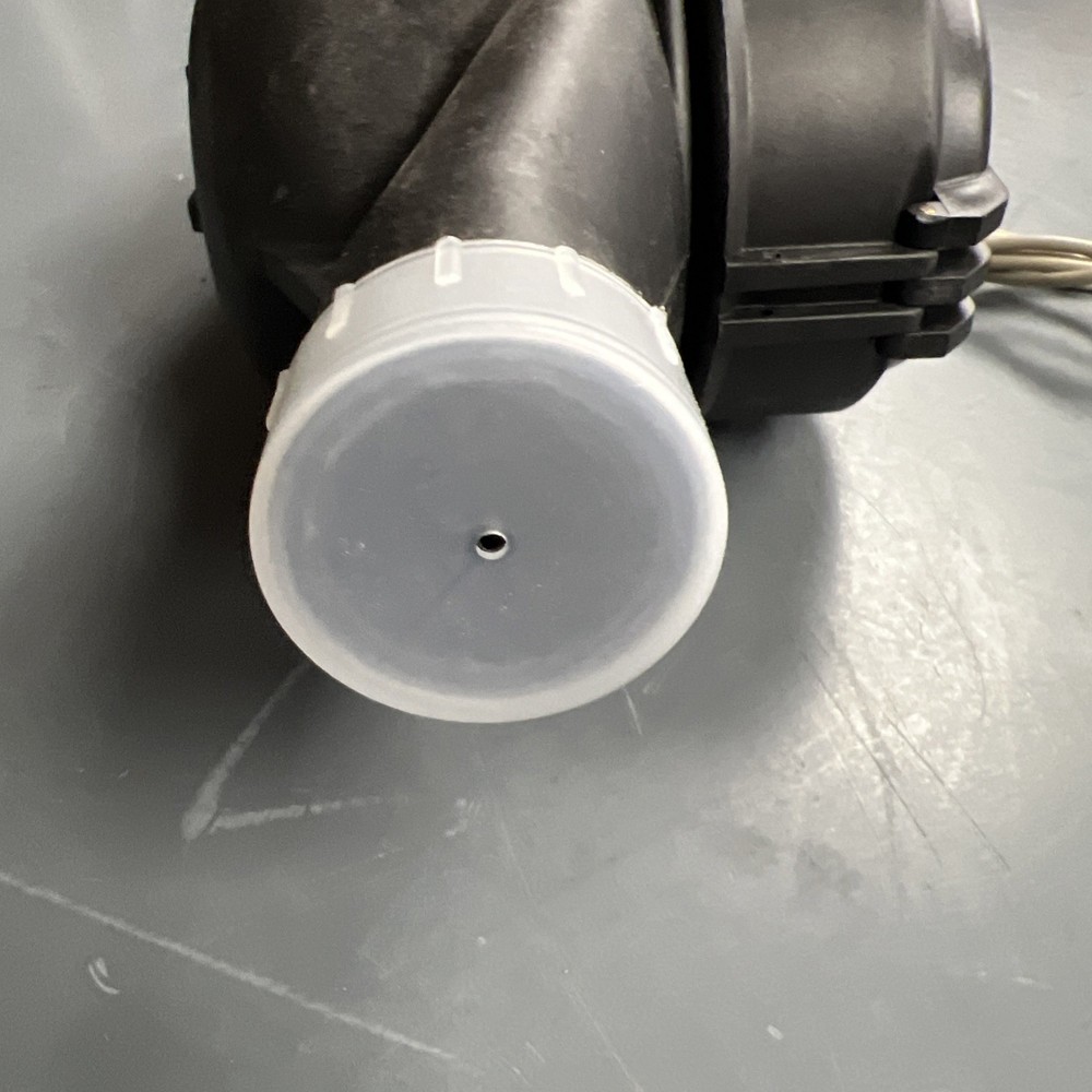 Dwyer Wpt-a-c-04 Multi Jet Plastic Water Meter