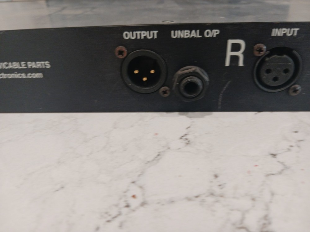 dav bg1u microphone preamp