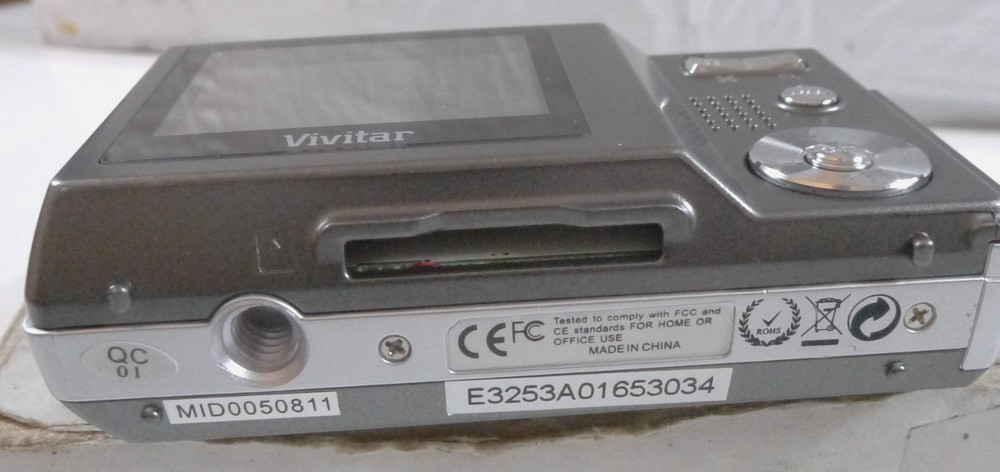 Vivitar ViviCam T016 Digital Camera - TESTED