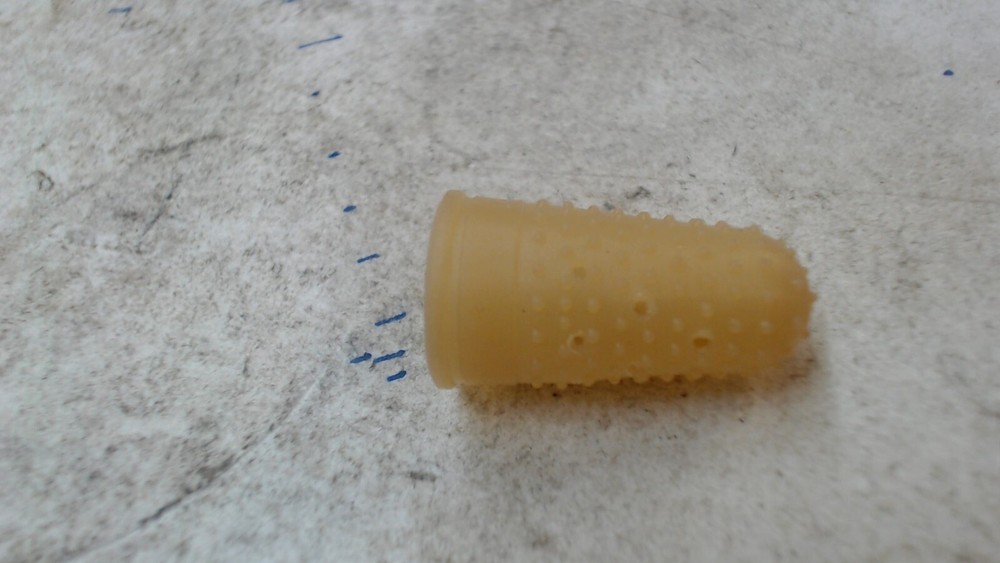 Cosco Medium Rubber Finger tips, Size 11 1/2, box of 6