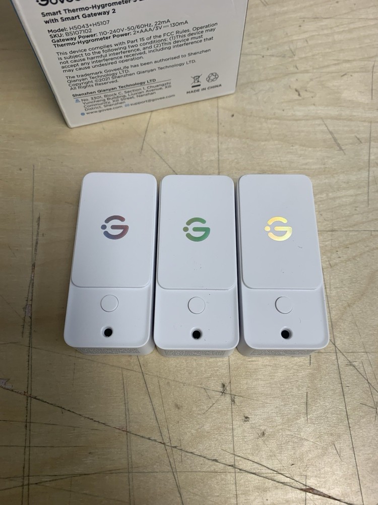 GoveeLife Smart Thermo-hygrometer 3 Lite With Smart Gateway 2