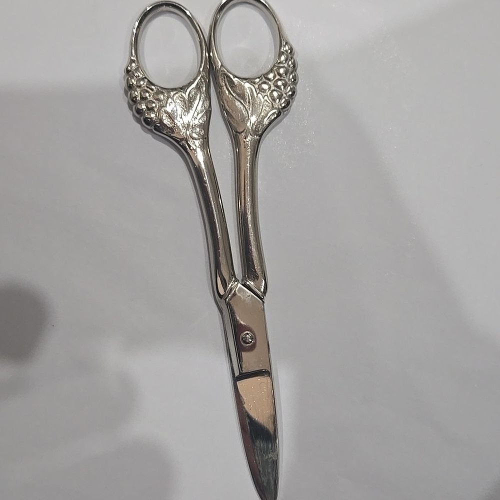 Vintage WASA Waldmin & Saam Grape Shear Scissors