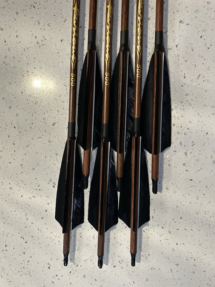 Legend Take Down Case 60" String Black/White with Arrows and More!