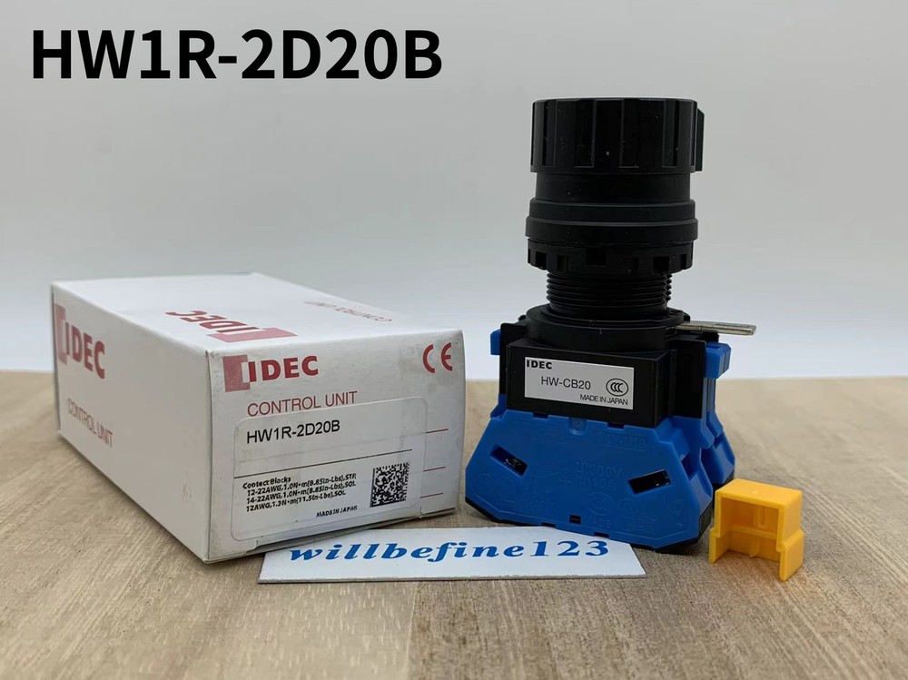 1PC New IDEC HW1R-2D20B Select Button Switch