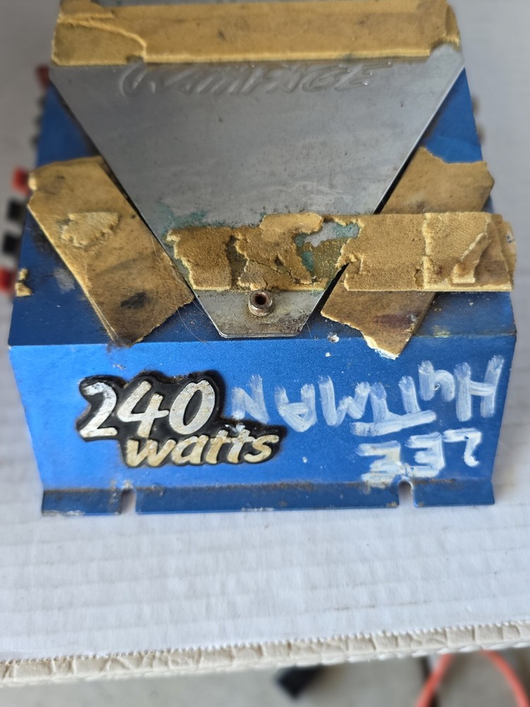 Amplifier Lot Untested