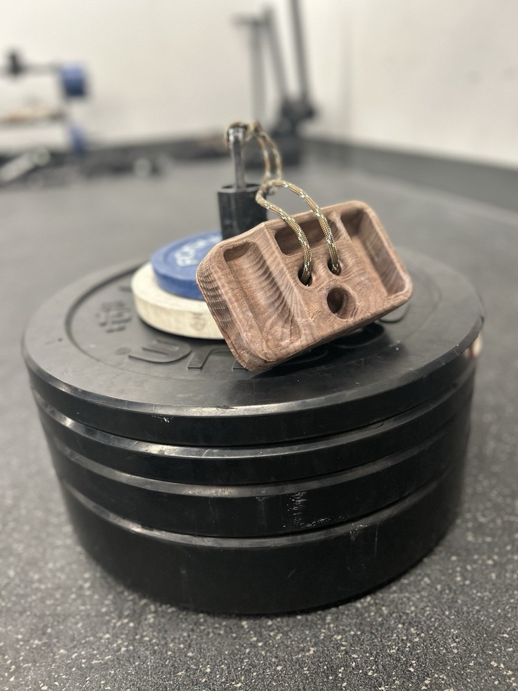 BARK Portable Hangboard