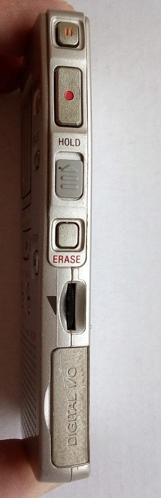 Sony ICD-R100 Handheld Digital Voice Recorder - tested !READ!