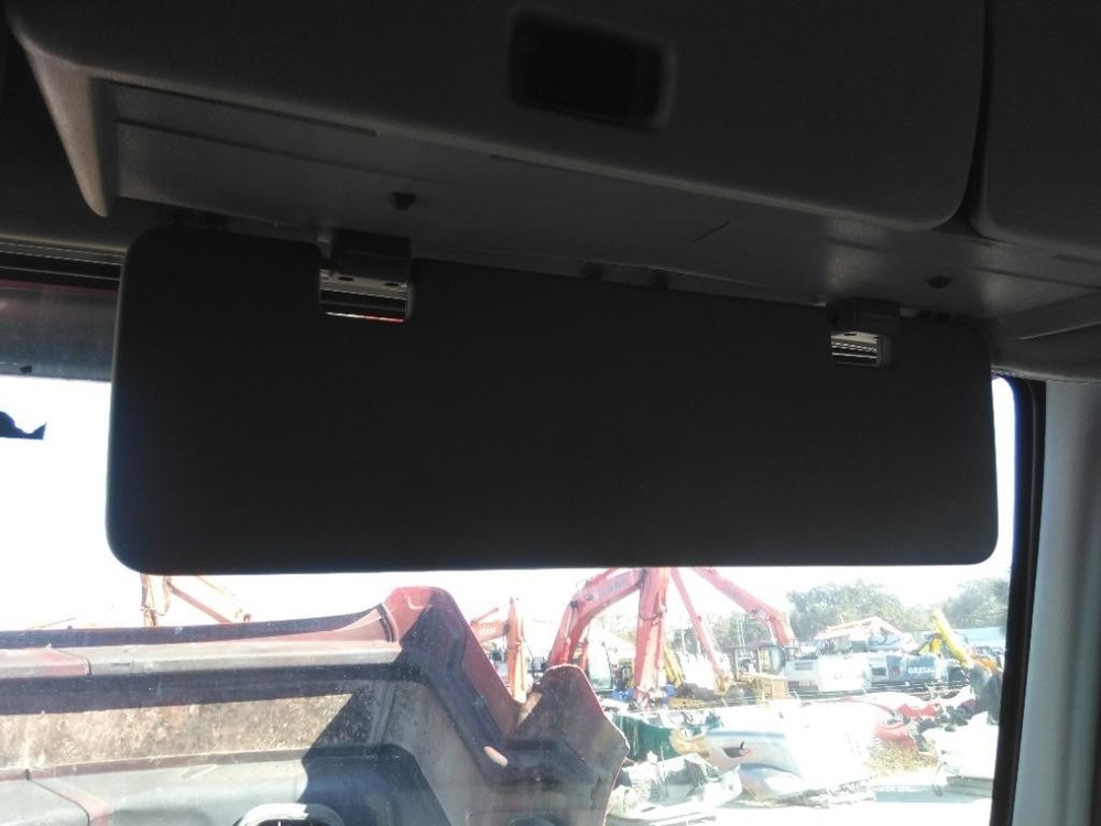 Replaces 2006 VOLVO VNL INTERIOR SUN VISOR ,  FL