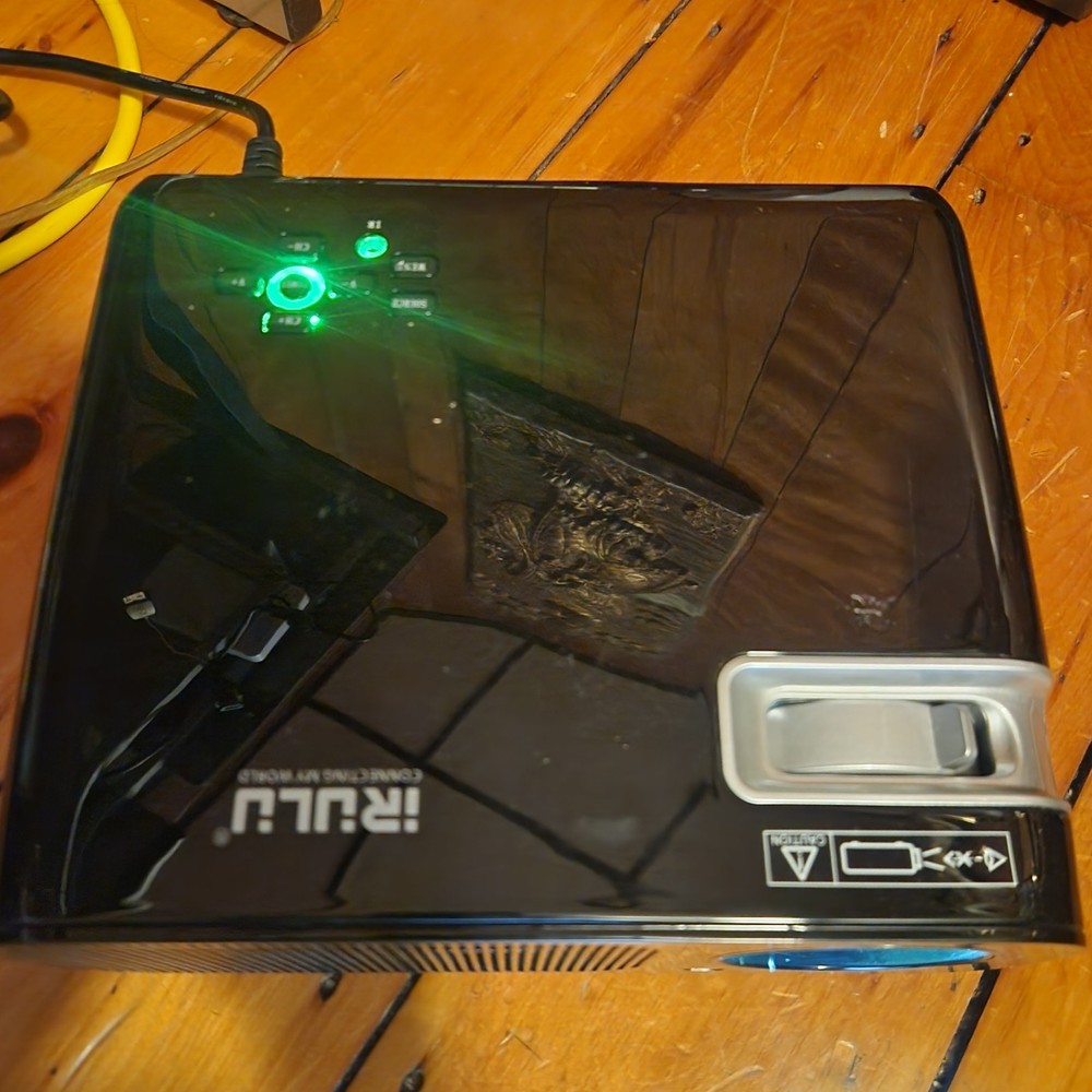 iRulu BL20 Mini LED Projector