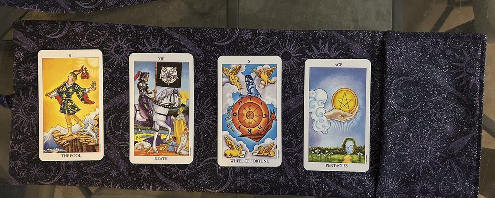 Tarot Wrap - New - Seams LikeMagic