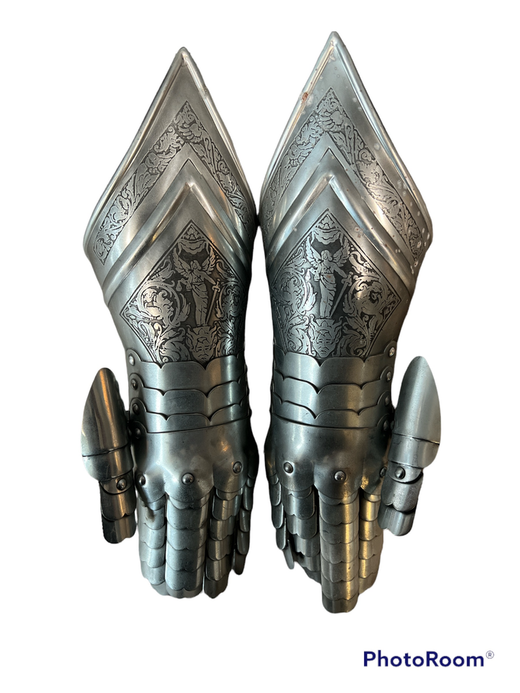 Medieval Gauntlets Engraved