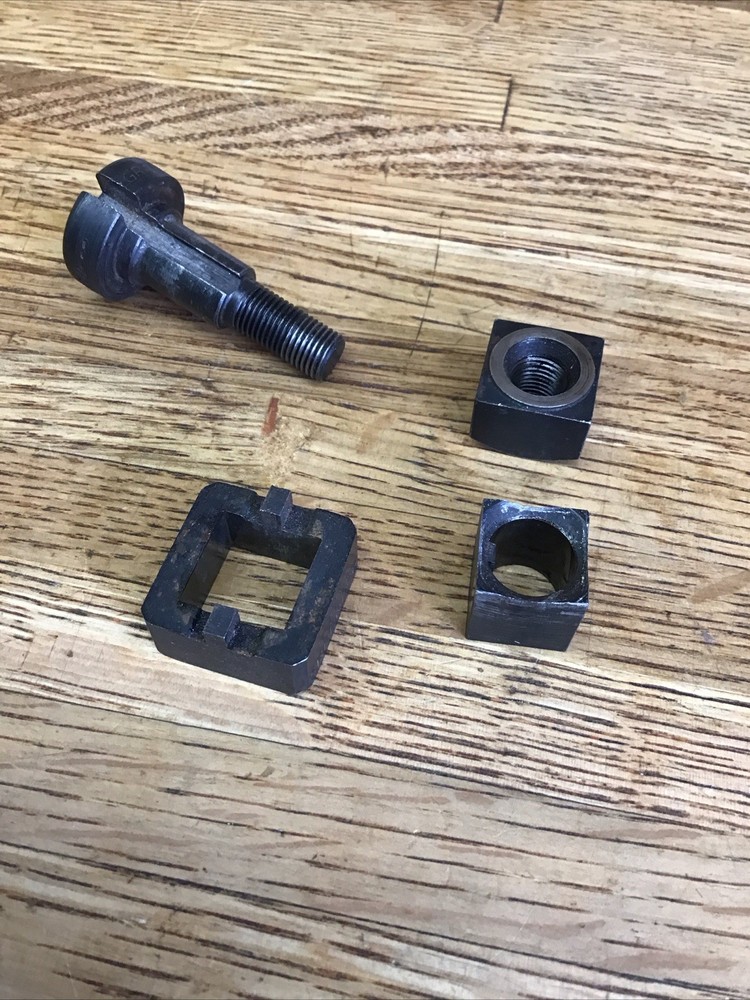Greenlee No. 1-3036 5/8" Square Punch