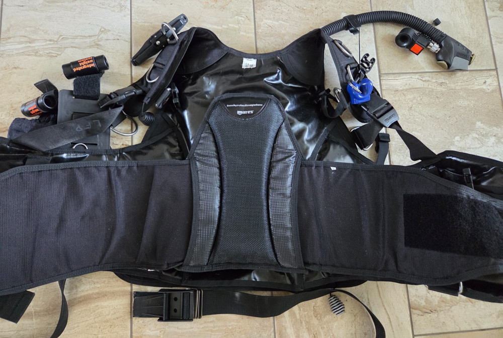 Mares Syncro BCD