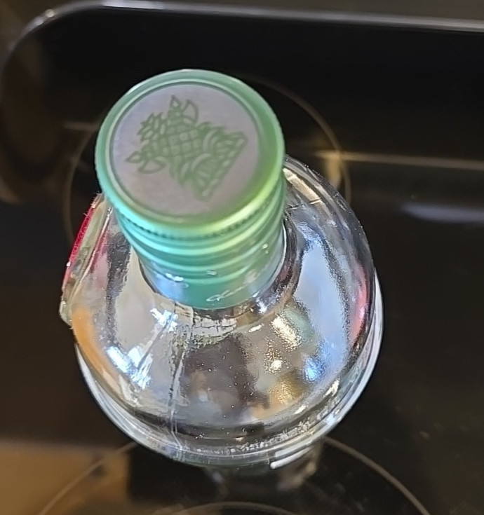 Tanqueray Rangpur Lime Gin Bottle EMPTY 750ml w/ Lid