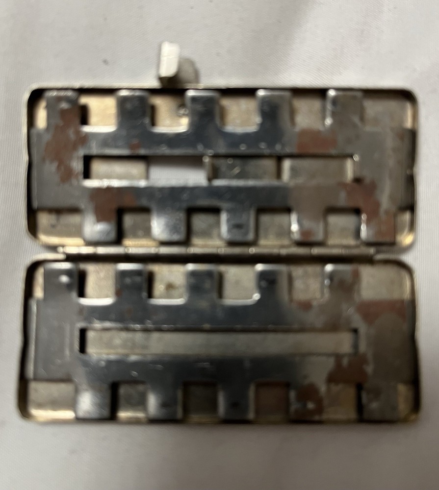 Stanford Company Safety Razor Blade Sharpener 5 Second Sharpener