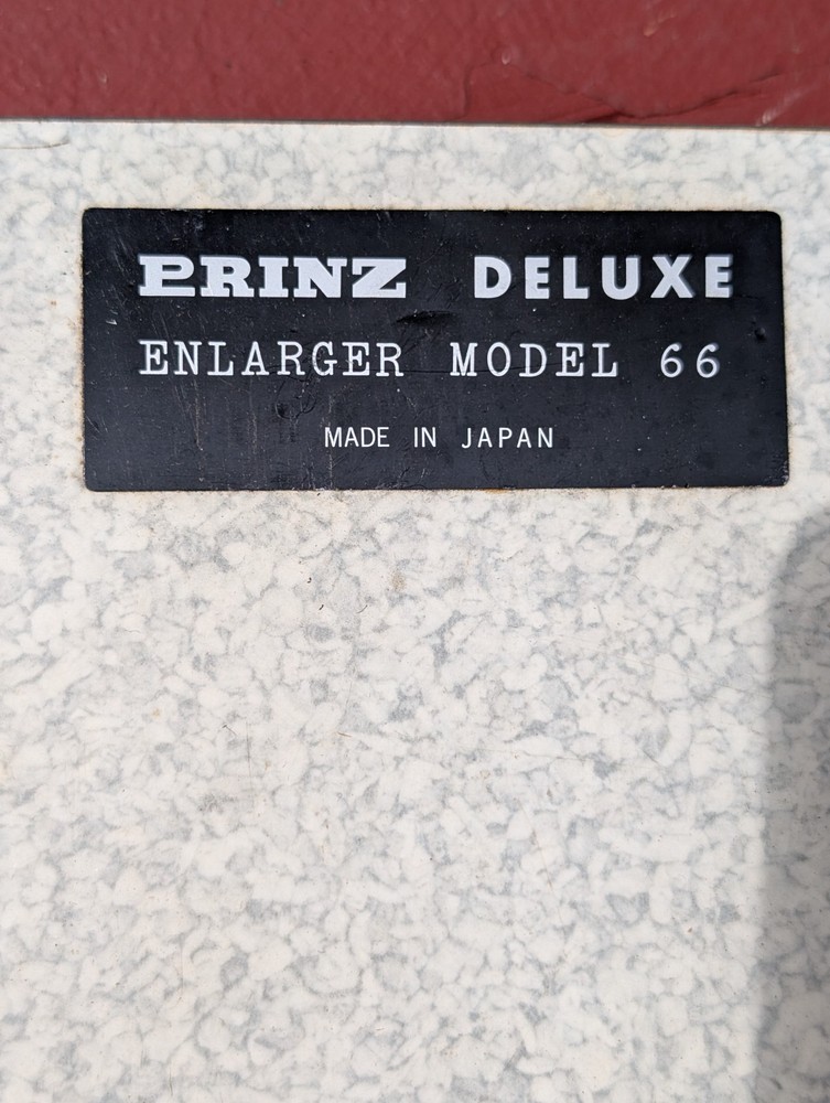 Prinz deluxe camera stand