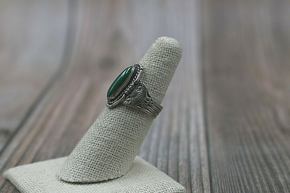 *Malachite Southwestern Ring Sie 7 4.7g