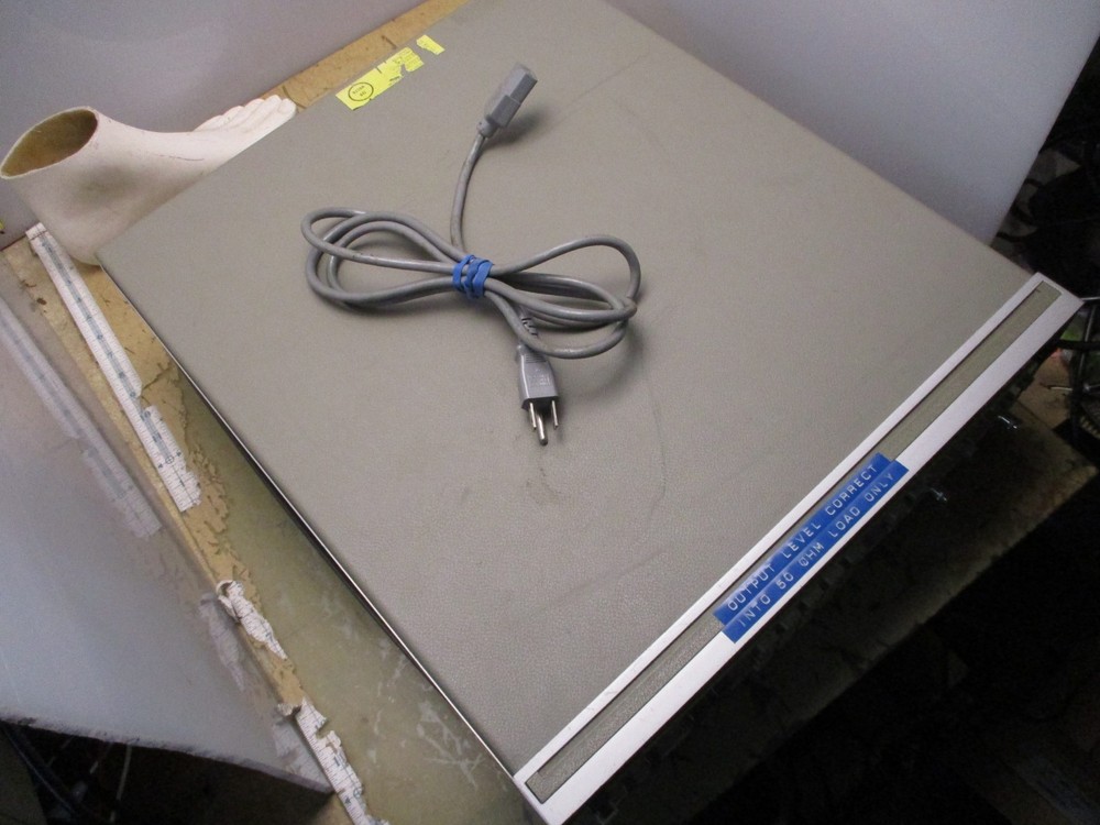 HP 3325a synthesizer function generator signal source [5*M-26]