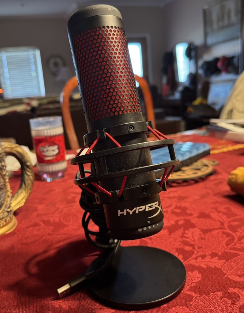 HYPERX QUAD CAST USB MICROPHONE TESTED WORKING GREAT VALUE FAST SHIPPING USED