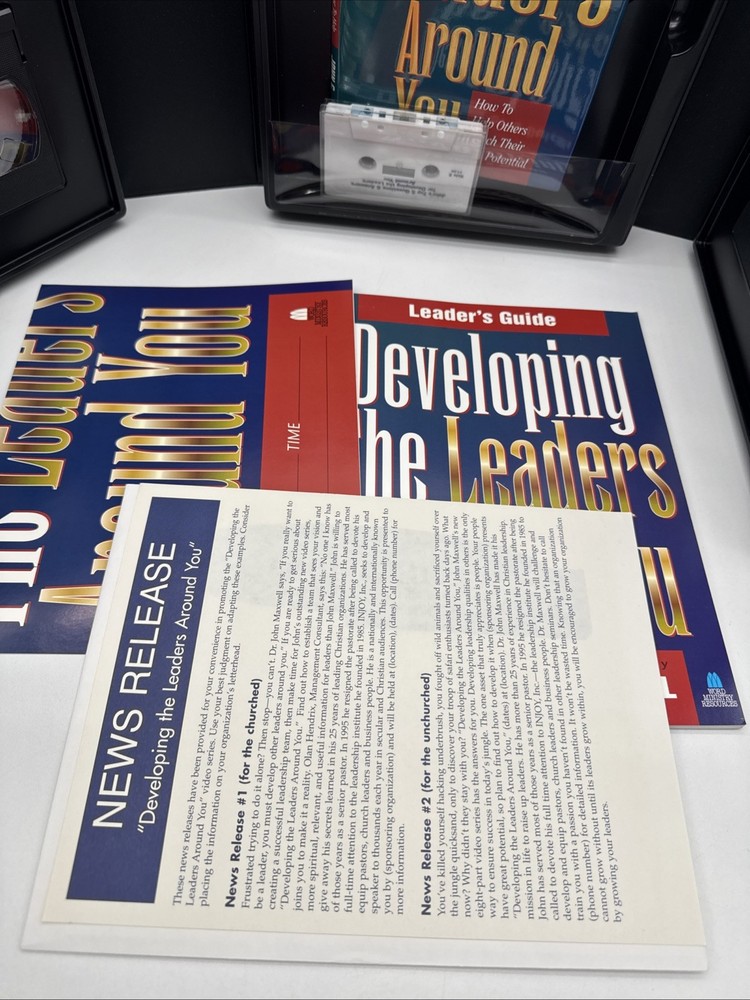 John Maxwell Leadership Training VHS & Audio Cassette Kit Complete Set