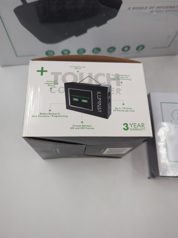 Iluminar Hash Grow Light and Environmental Controller ,Sensor & Touch Ctrl Lot