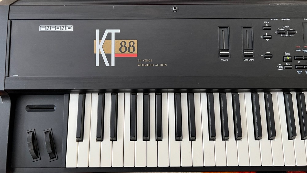 Ensoniq KT-88