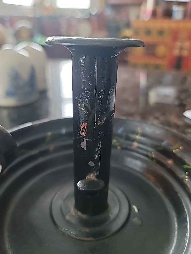 Toleware Candlestick Painted Pushup Loop Tin Handle 7 1/2"