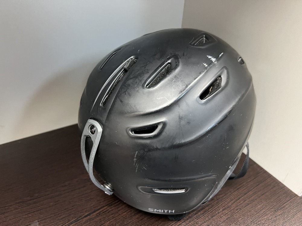 Matte Black Smith Aspect Helmet USED MEDIUM size (55-59 cm)