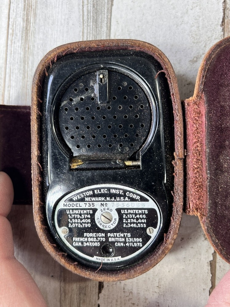 Weston Master II Universal Exposure Meter Model 735 With Fitted Leather Case