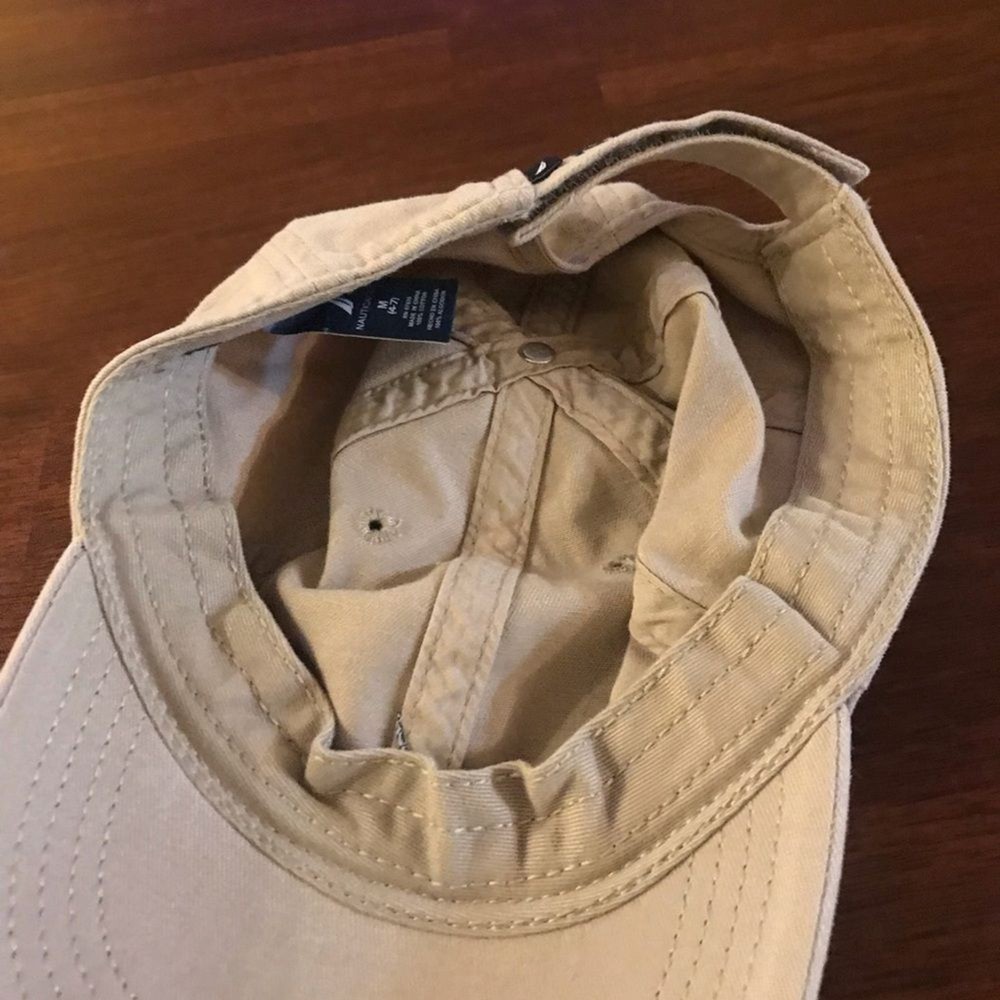 Nautica khaki boys cap medium size 4-7.