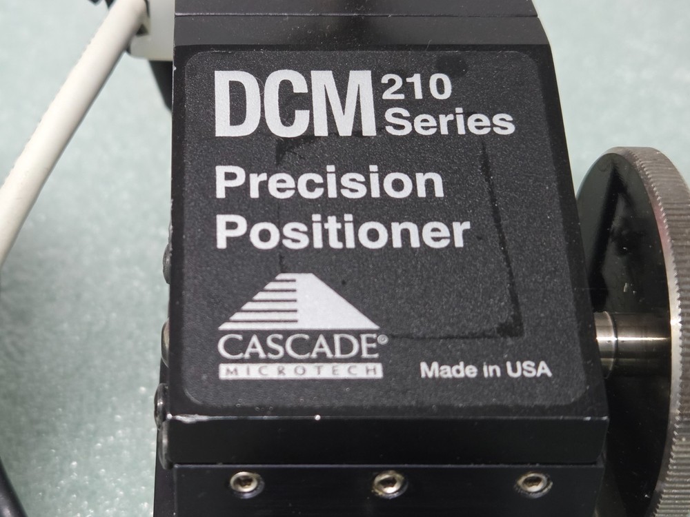 CASCADE MICROTECH DCM 210 PRECISION POSITIONER