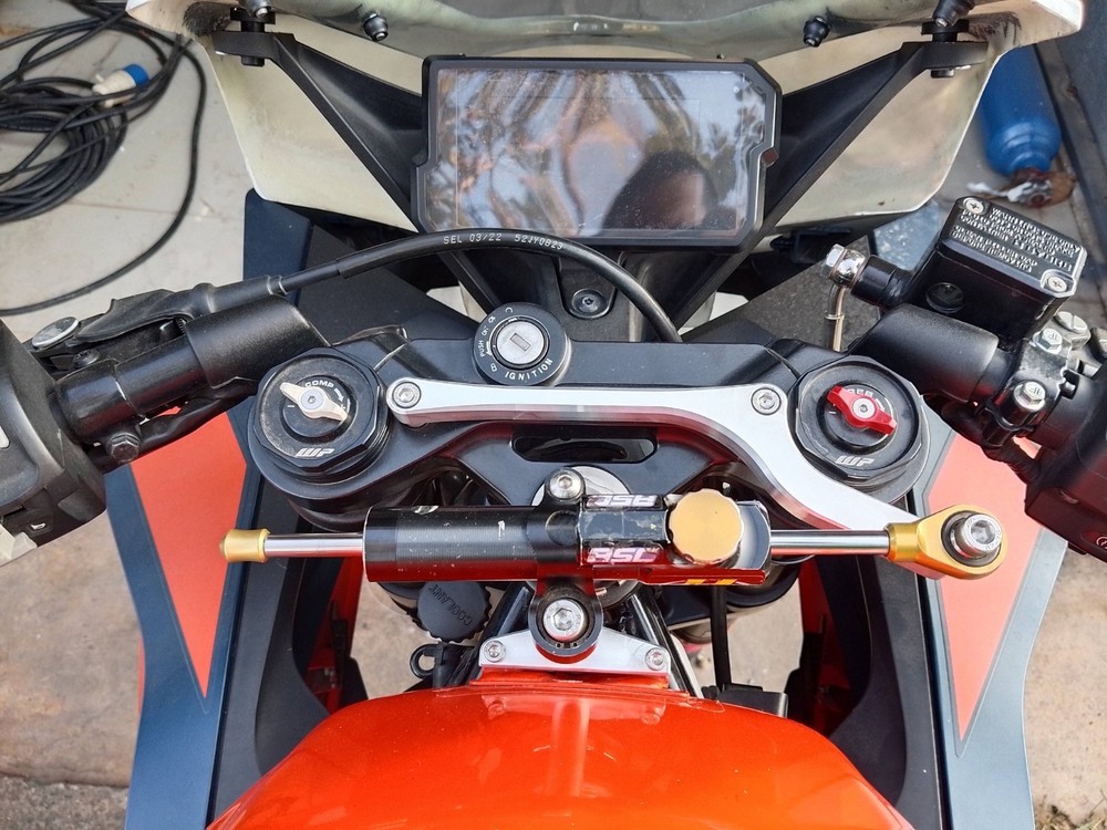 KTM RC390 2022+ Steering damper bracket WM RACING