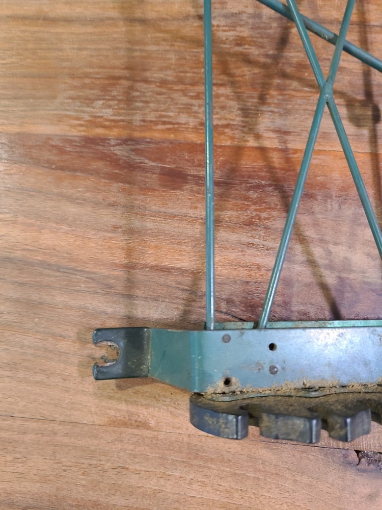 Vintage Bear Archery bow quiver
