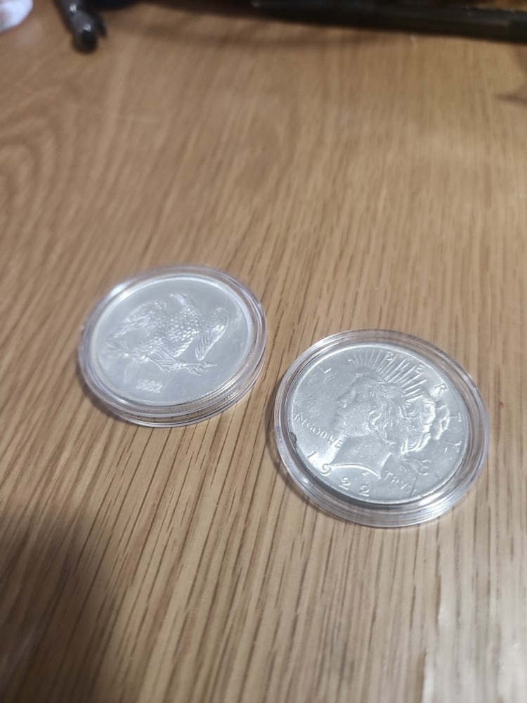 1922 Peace Silver Dollar And 1OZ Silver
