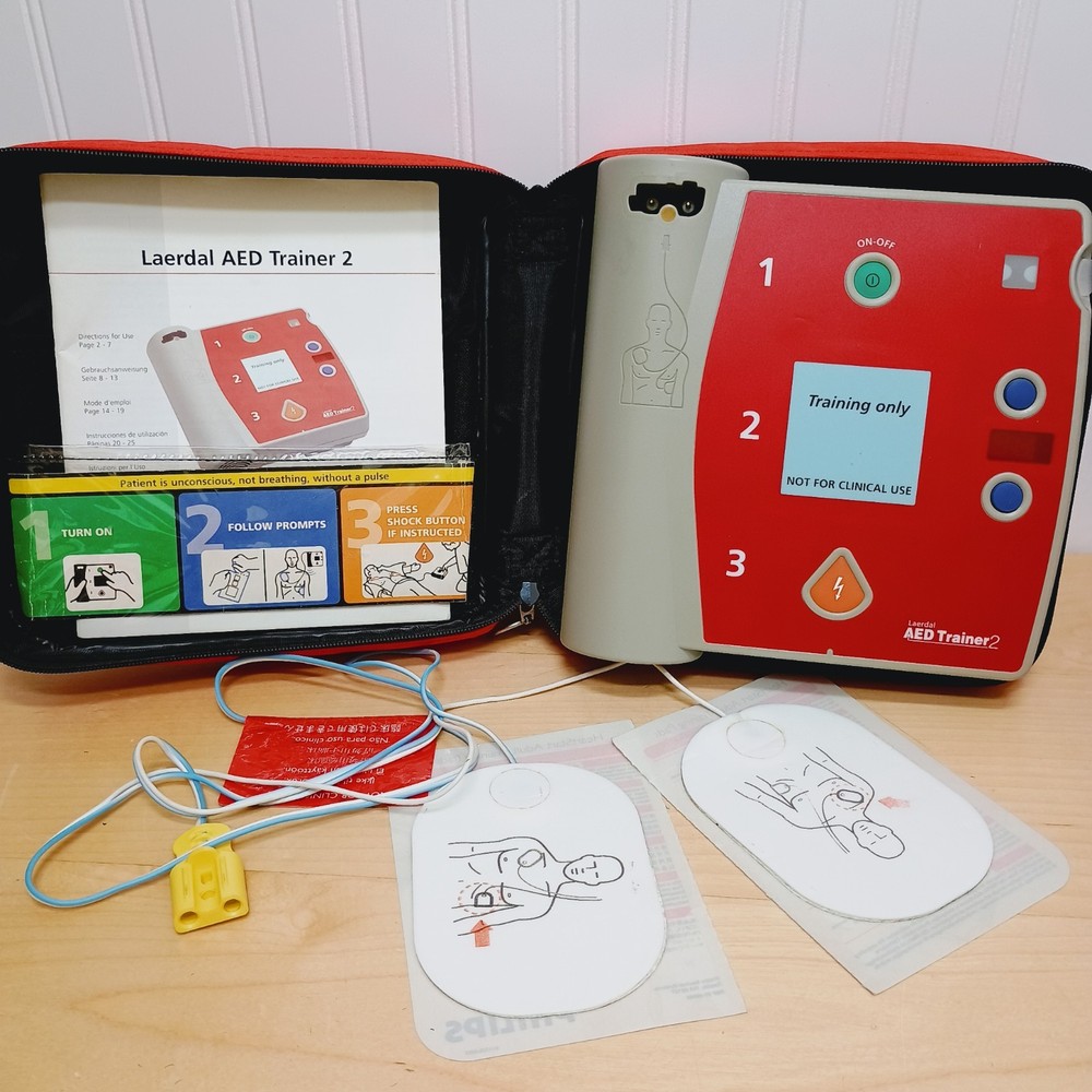 LAERDAL AED Trainer 2 w/ Philips Training Pads
