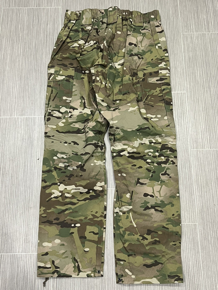 Wild Things multicam waterproof hardshell pants, Medium