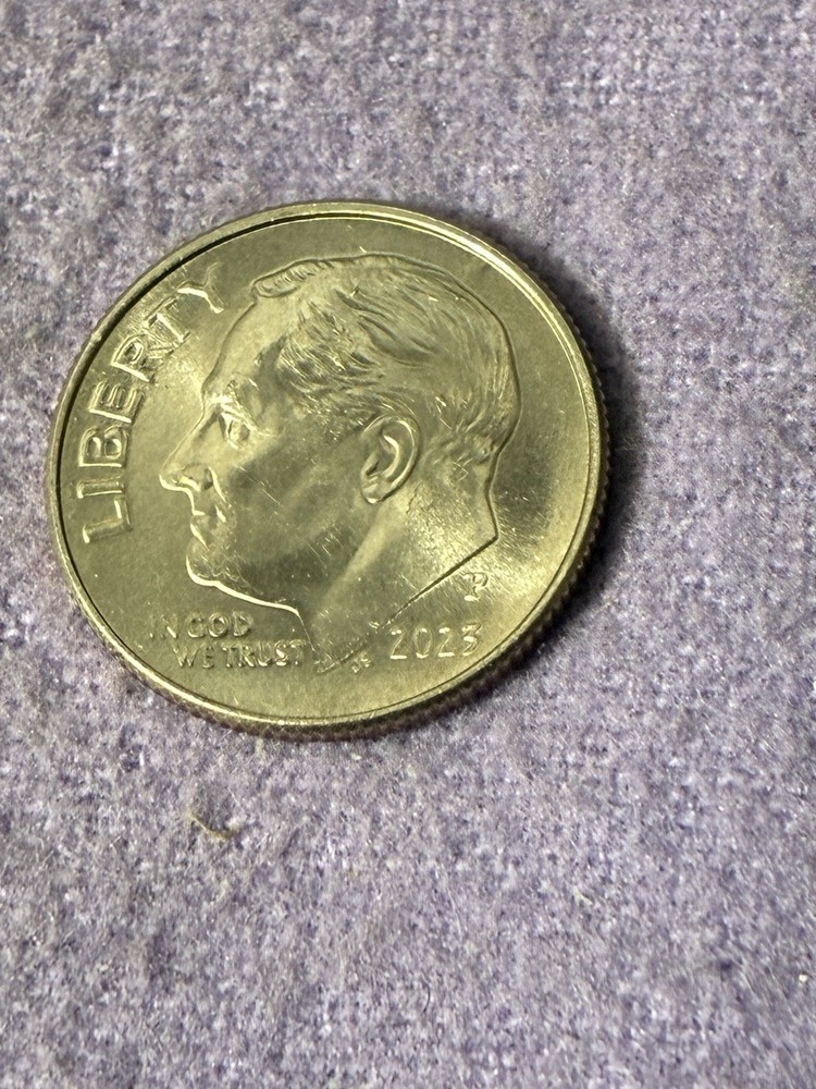 2023P Multiple Die Chips On Face And Torch Ref#1