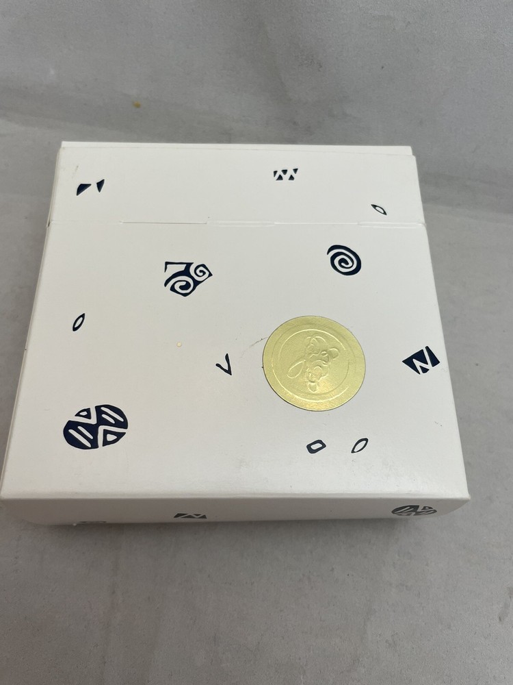 Estee Lauder Travel Partners Empty Plastic Bottles Set Box for Shampoo for Soap