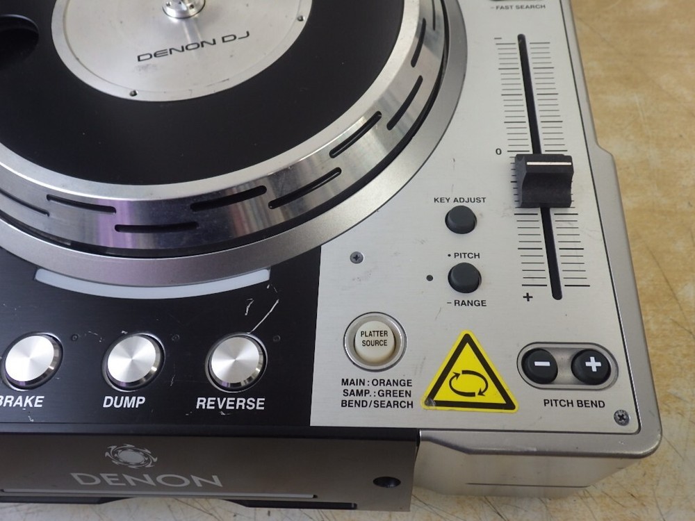 DENON DN-S3500 Compact Disc Player Professional DJ Turntable Silver y3341