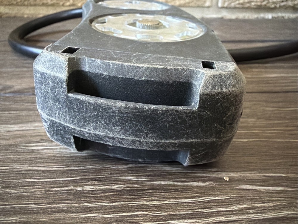 Dacor Console Gauge Analog Depth 200 FT glow Good Condition Ships Same Day Fast!