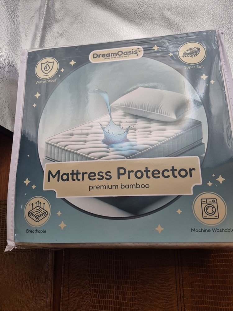 DreamOasis Waterproof Mattress Protector Twin Size, Bamboo Viscose, Machine Wash