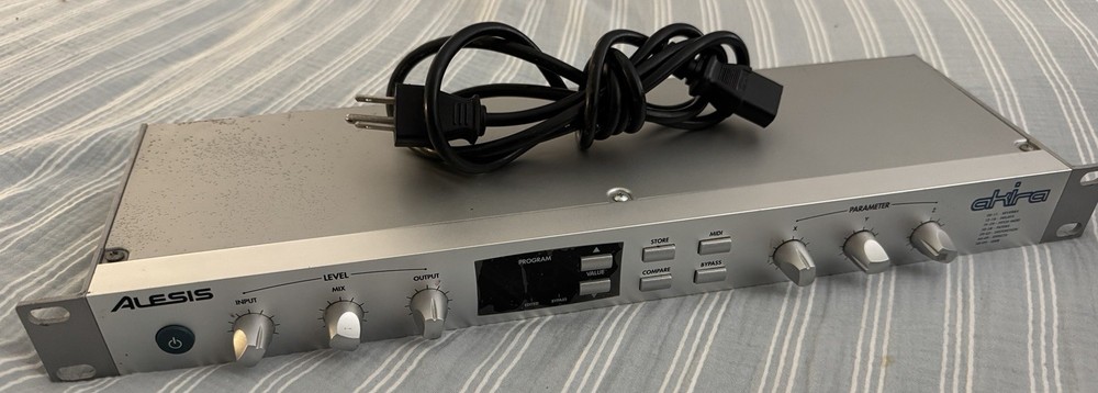 Alesis Akira Multi-fx ModFx - Multi Effects Processor