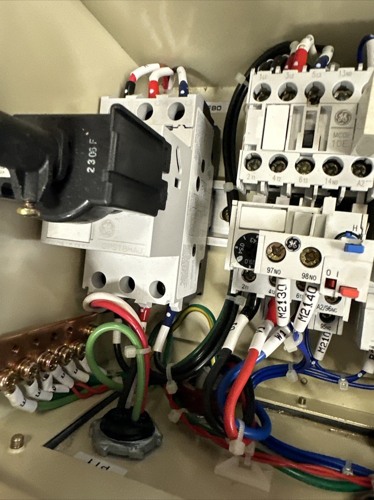 NKC CONTROL BOX. GE COMPONENTS