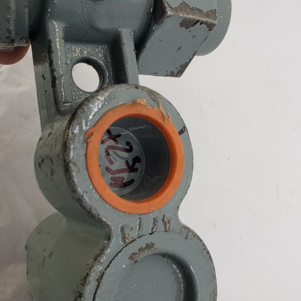 Mueller Gas Meter Bar