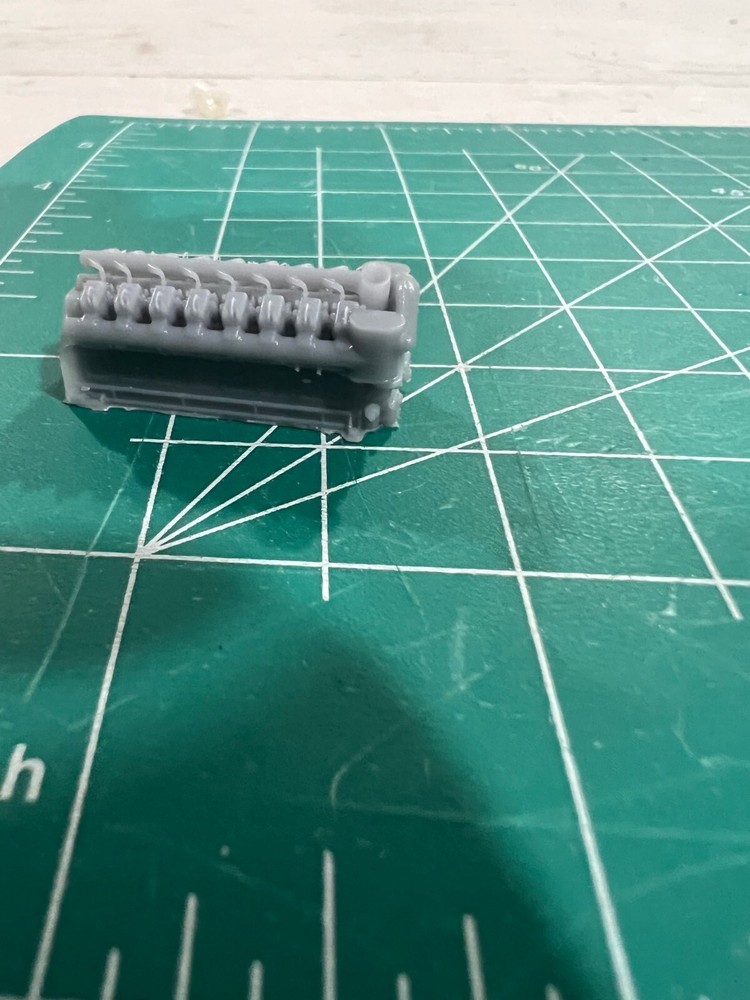HO Scale GE FDL - 16 Cylinder