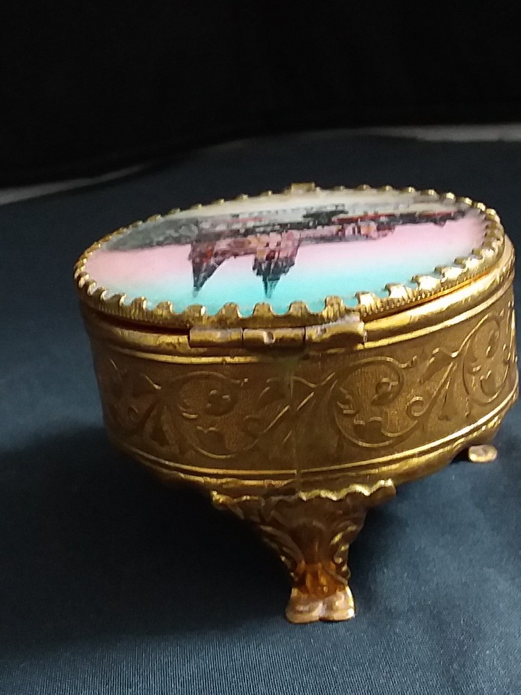 Chartres Cathedral Trinket Round Container Small