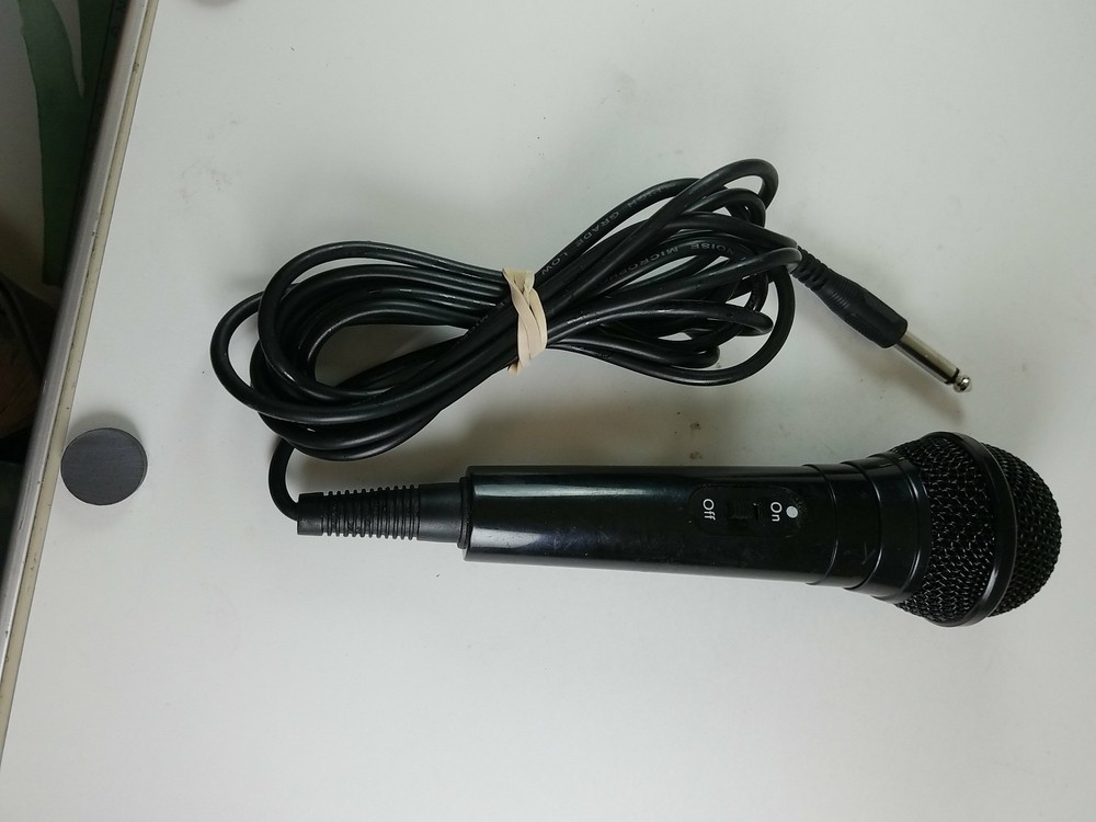 Microphone Vocal Recording Black     1/4" Phono Plug